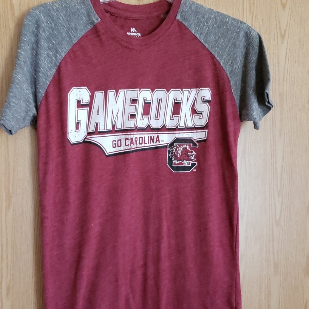 Gamecocks t small